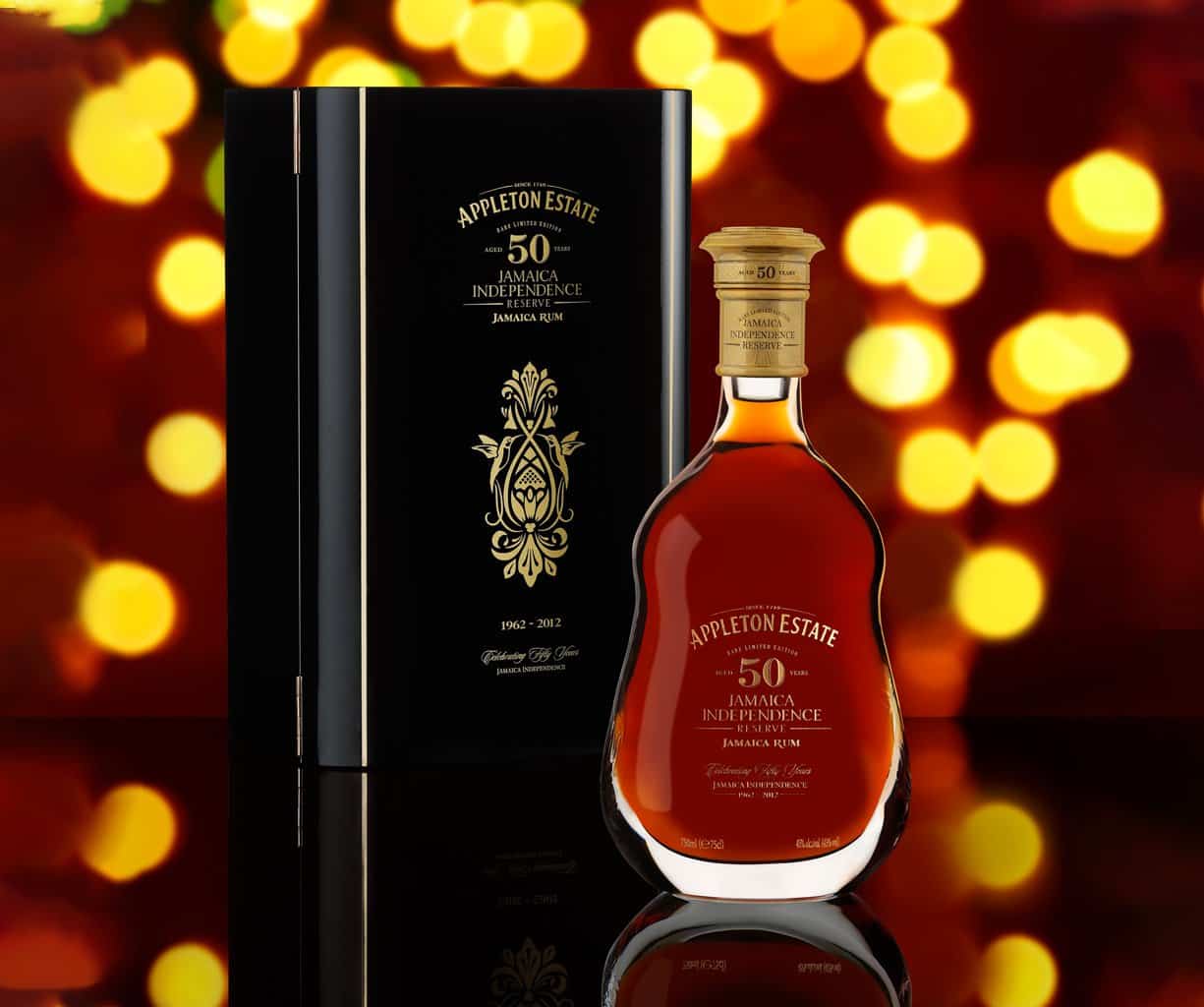 AE-50-YO-Lifestyle-Shot-VERT Glencairn Crystal Capturing the Spirit